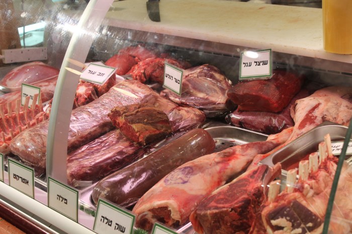 9167185937_d1cb1db1c5_b